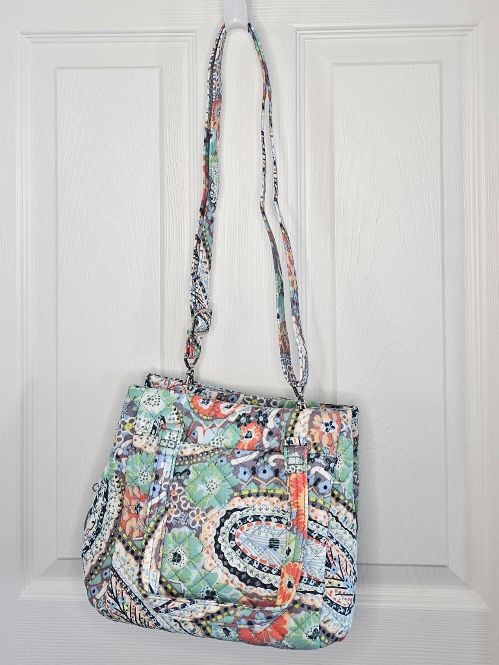 Vera Bradley Mini Multi-Compartment Crossbody Citrus Paisley Bag Purse Shoulder